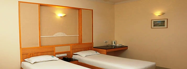 1882/Hotel Iswariyaa - Erode 09.jpg